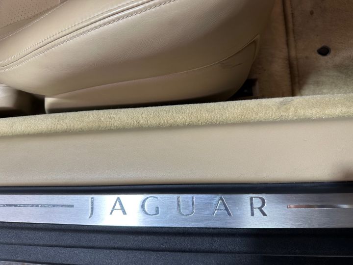 Jaguar XKR JAGUAR XKR 4.2 420 CV / BVA / 20 / TRES BELLE Noir - 28