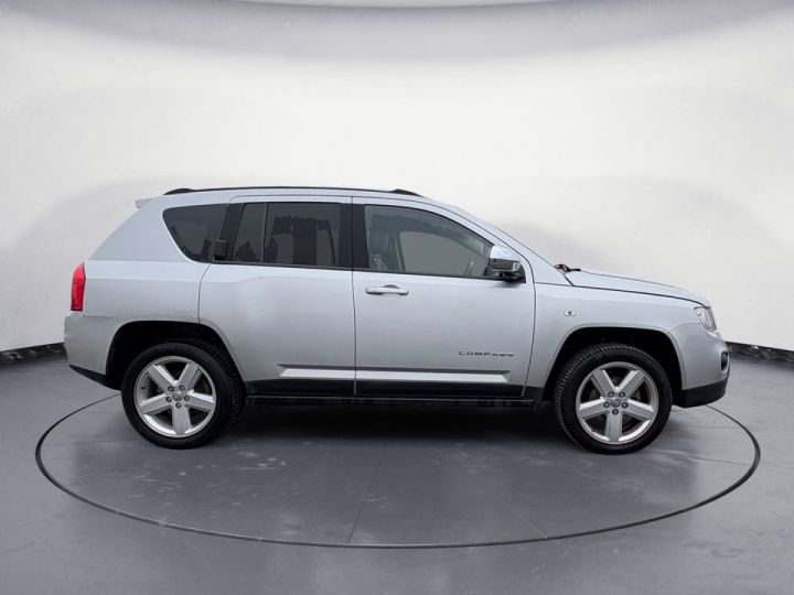 Jeep Compass 2.2 CRD136 FAP LIMITED 4X2/ CRITAIR 2 / Gris C - 4