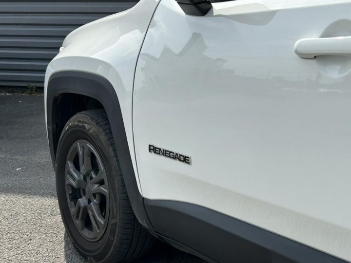 Jeep Renegade 1.6 MultiJet 130 Longitude BLANC - 19