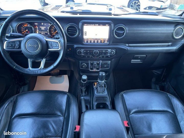 Jeep Wrangler 2.2 Multijet 200ch Sahara Command-Track BVA8 TVA Noir - 4