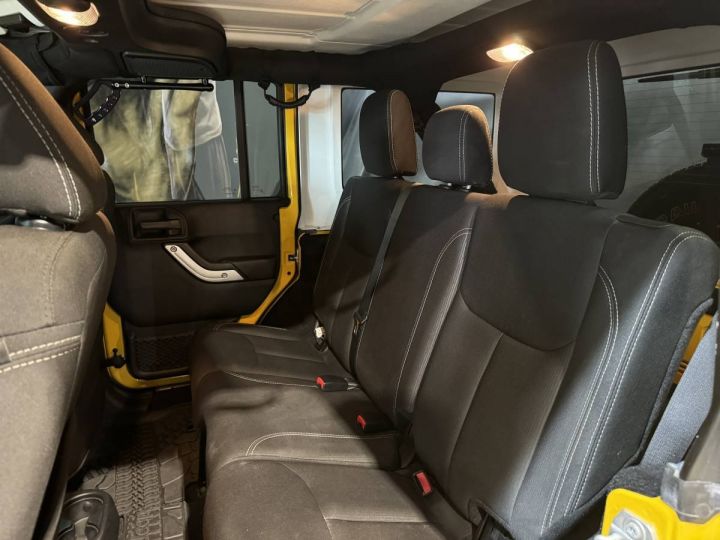 Jeep Wrangler 3.6 V6 RUBICON + Kit Predator / Mode été / Peinture Jaune Hummer / treuil et attelage Jaune - 20