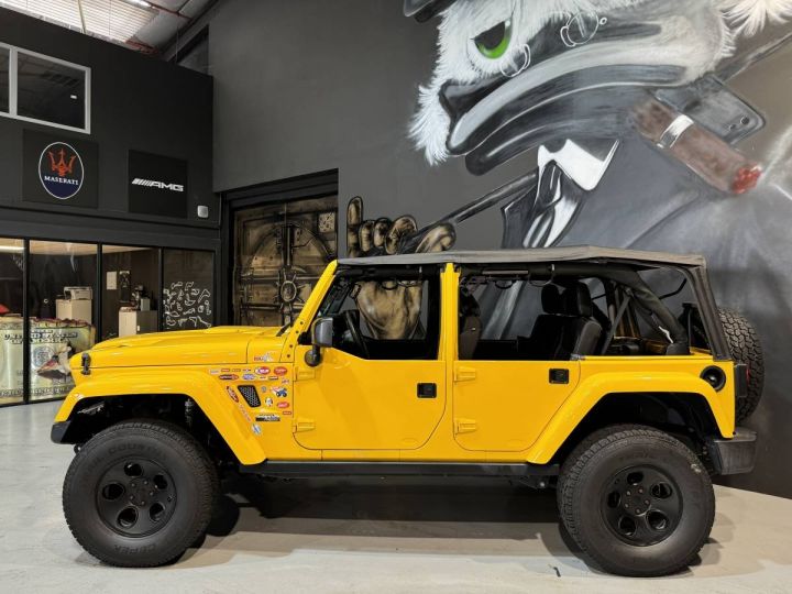 Jeep Wrangler 3.6 V6 RUBICON + Kit Predator / Mode été / Peinture Jaune Hummer / treuil et attelage Jaune - 32