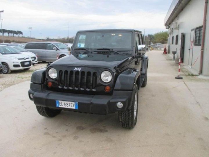 Jeep Wrangler II 2.8 CRD BVA 200 FAP 13CV UNLIMITED SAHARA 5p      Diesel NOIR - 2