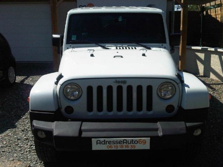 Jeep Wrangler II 2.8 CRD BVA 200 FAP 13CV UNLIMITED SAHARA      Diesel BLANC - 2