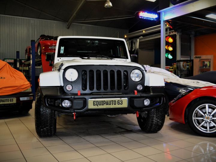 Jeep Wrangler III 3.6 V6 284cv Blanche - 34