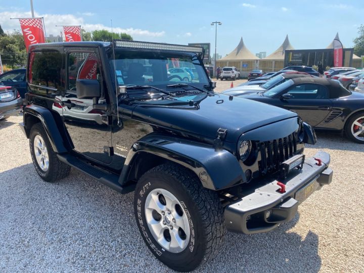 Jeep Wrangler Sahara Série Limitée Platinium Edition Noir - 3