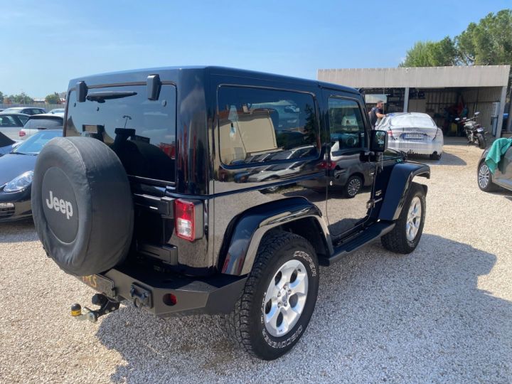 Jeep Wrangler Sahara Série Limitée Platinium Edition Noir - 4