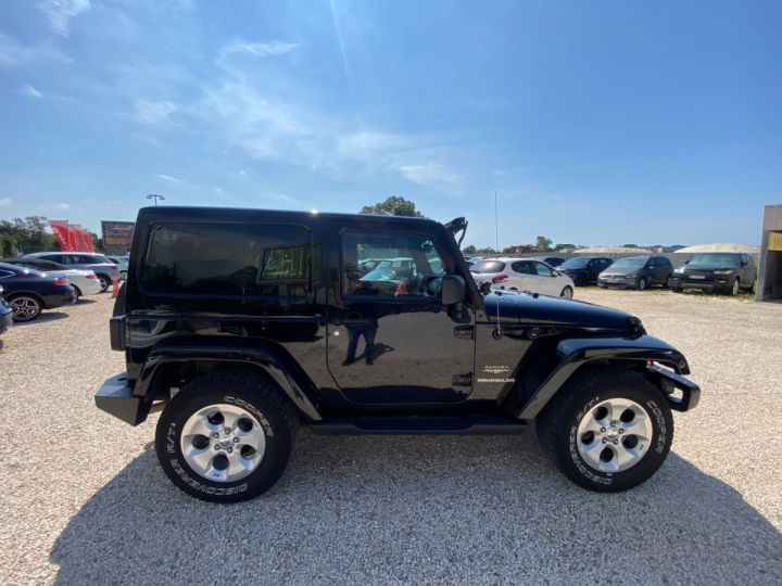 Jeep Wrangler Sahara Série Limitée Platinium Edition Noir - 7