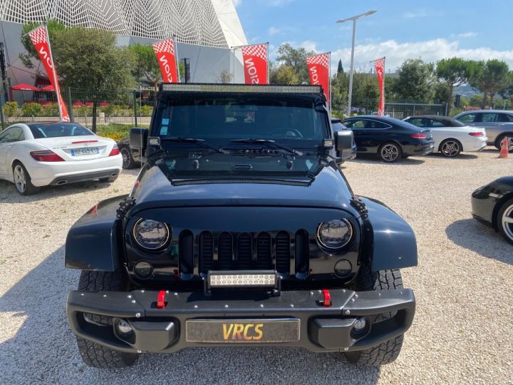 Jeep Wrangler Sahara Série Limitée Platinium Edition Noir - 9