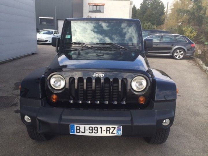 Jeep Wrangler SAHARA UNLIMITED 2,8 CRD 200CV BVA 5 PORTES     Diesel NOIR - 2