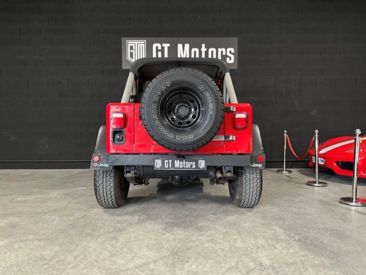 Jeep Wrangler YJ Rouge - 3