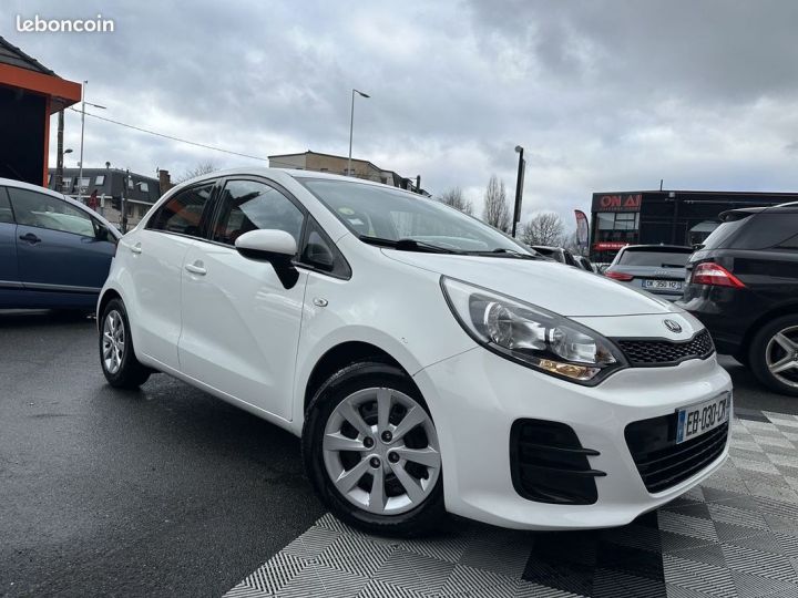 Kia Rio 1.1 CRDI 75CH MOTION 5P Blanc - 8