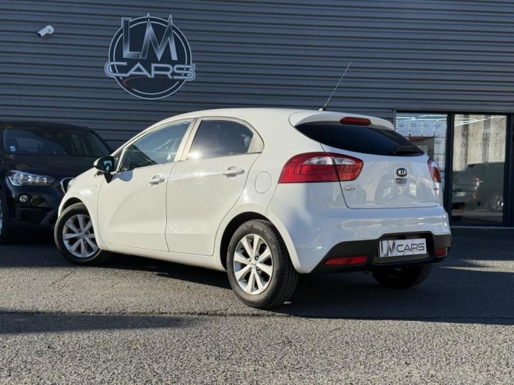 Kia Rio 1.4 CRDi 90 Active BLANC - 5