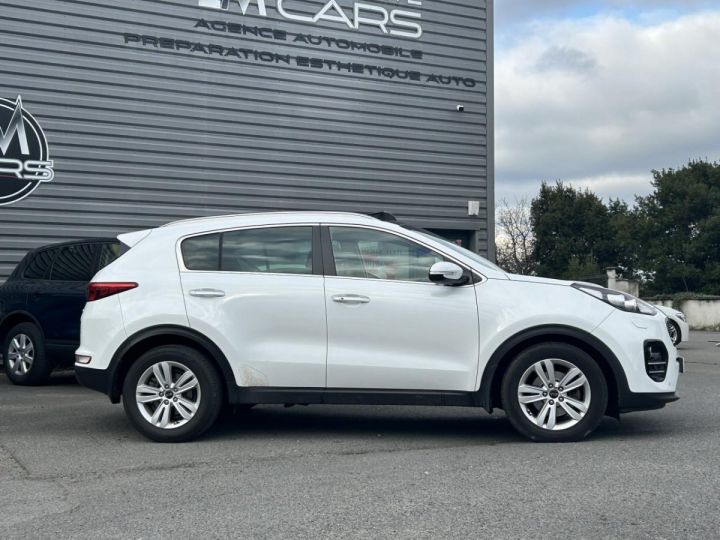 Kia Sportage 1.7 CRDI 141 Blanc - 5