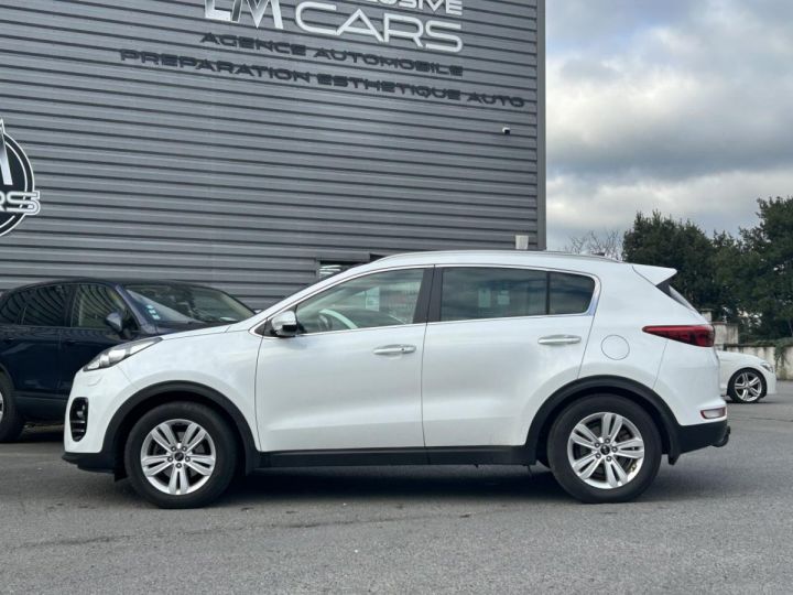 Kia Sportage 1.7 CRDI 141 Blanc - 6