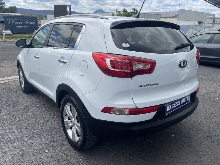 Kia Sportage 2.0 CRDi 136 2WD Active Blanc - 9