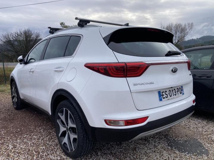 Kia Sportage IV (2) 1.7 141 CV CRDi ISG BVA GT LINE PACK PREMIUN Blanche - 2