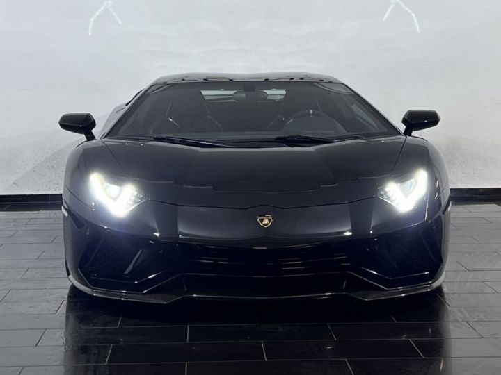 Lamborghini Aventador Lamborghini Aventador S*FULL-Carbon*LIFT* noir  - 3