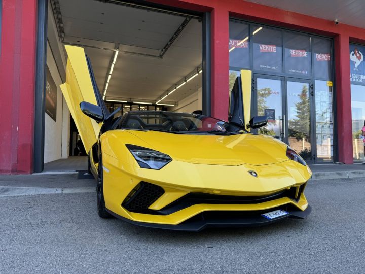 Lamborghini Aventador Spyder LP 740-4 S Roadster Céramique 2018 741ch Française entretien garantie 12 mois  - 2