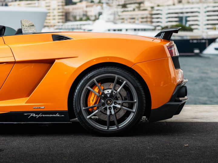 Lamborghini Gallardo Spyder PERFORMANTE LP 570/4 V10 FULL CARBONE - MONACO Orange Metal - 37