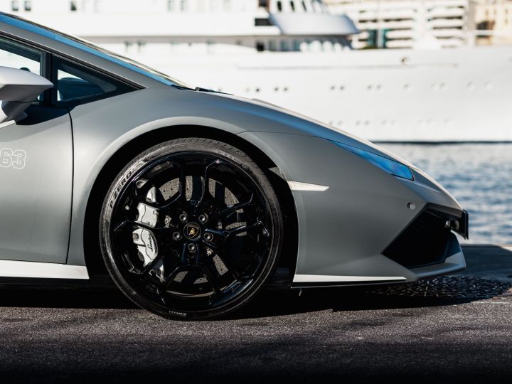 Lamborghini Huracan EDITION AVIO 4WD 610 CV - MONACO Grigio Vulcano Mat - 11