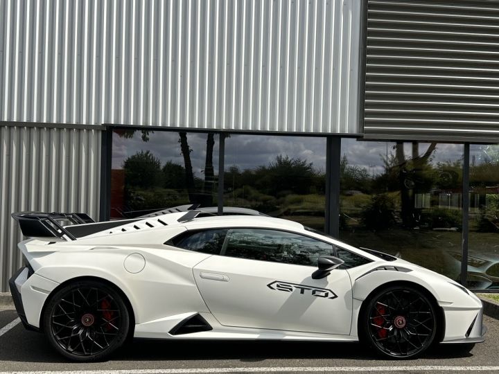 Lamborghini Huracan LAMBORGHINI HURACAN LP 640-2 STO LDF7  Blanc Mate - 4