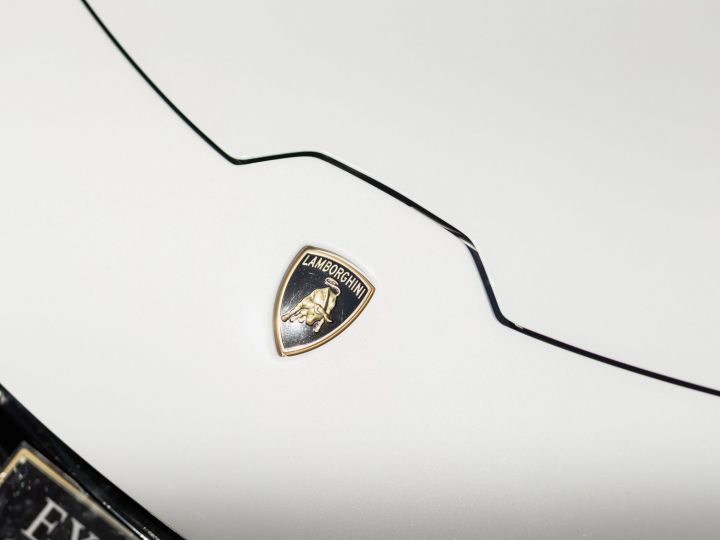 Lamborghini Huracan PERFORMANTE SPYDER LP 640-4 - MONACO Blanc - 12