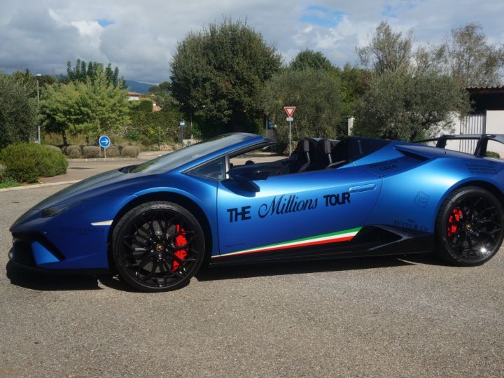 Lamborghini Huracan SPYDER LP 640-4 PERFORMANTE Noir - 5