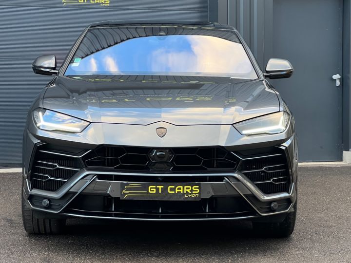 Lamborghini Urus Lamborghini Urus - LOA 1 877 euros par mois - 5 places - Malus payé Gris Antracite - 2