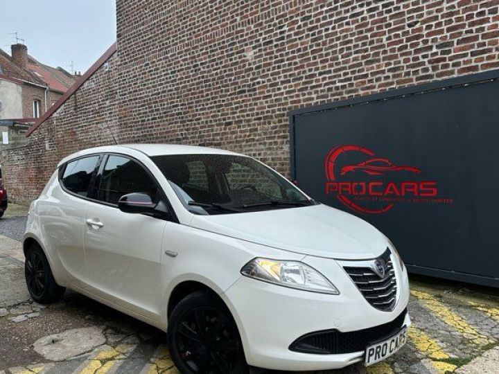 Lancia Ypsilon Elefantino 1,2i Blanc - 1