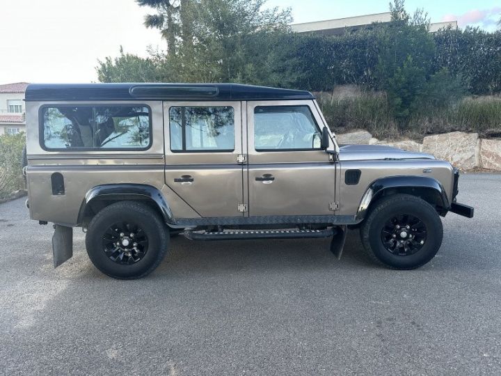 Land Rover Defender 110 CREW CAB SE Marron - 4