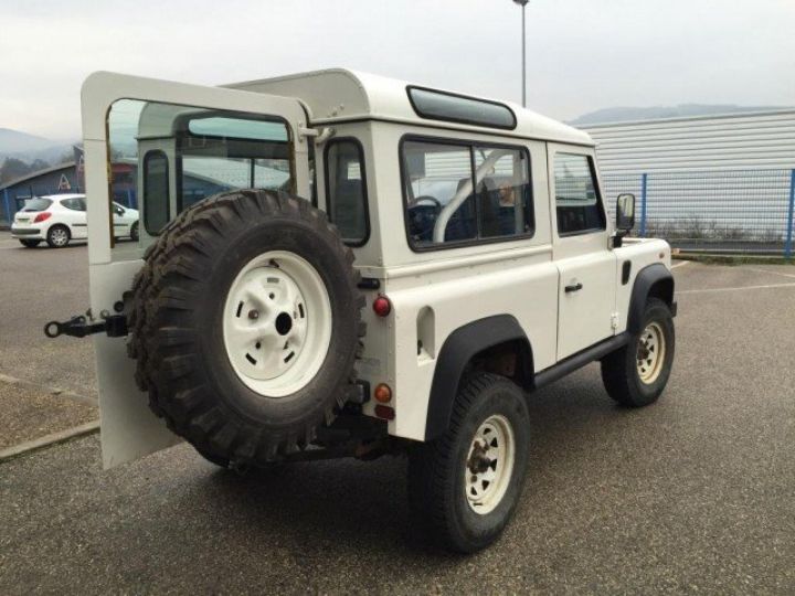 Land Rover Defender 90 TD5 3 Places     Diesel BLANC - 14