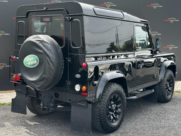 Land Rover Defender Land Rover 90 TD4 122CH BLACK EDITION LIMITE 105-150 ETAT NEUF Noir - 5