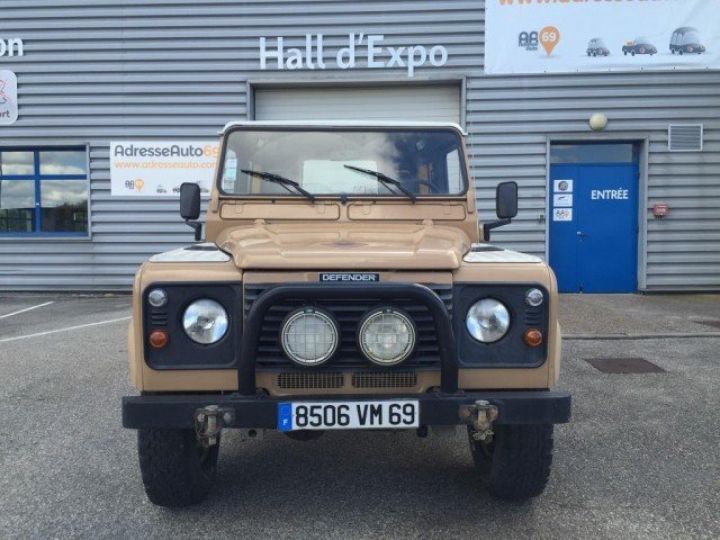 Land Rover Defender TD5 50 ANNIVERSAIRE      Diesel BEIGE SABLE - 2