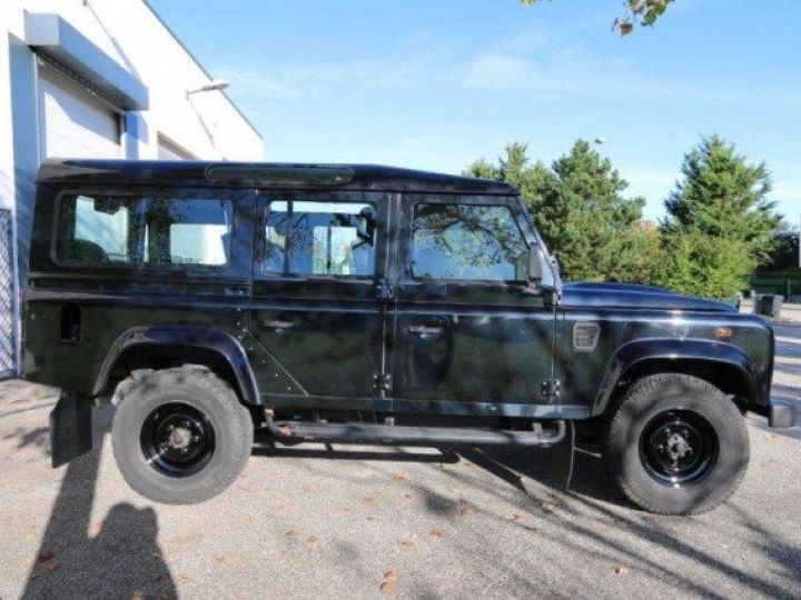 Land Rover Defender TDi 110 SW LONG 5PORTES 122cv      Diesel NOIR - 27