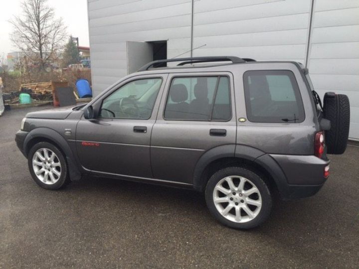 Land Rover Freelander TD4 SPORT BVA     Diesel GRIS  FONCE METAL - 5