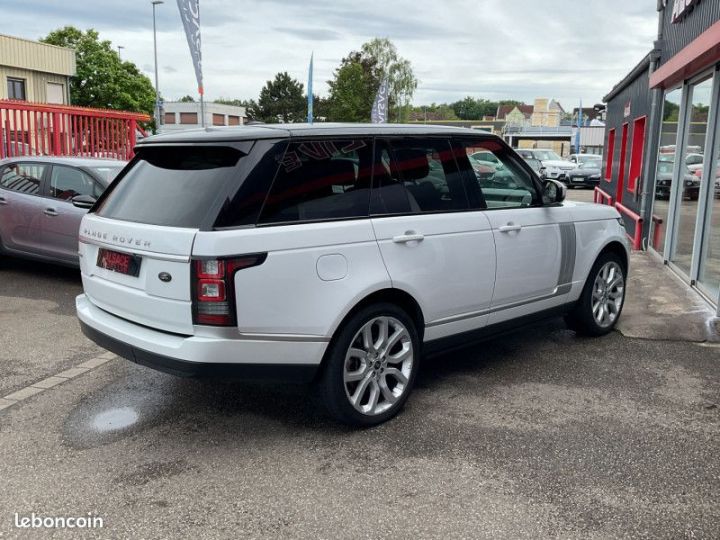 Land Rover Range Rover 3.0 TDV6 VOGUE Blanc - 6