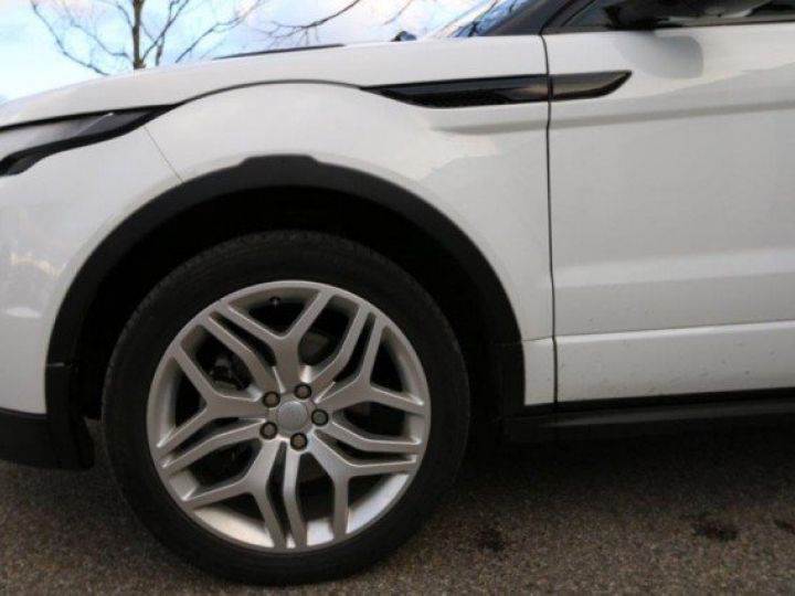 Land Rover Range Rover EVOQUE(2) SI4 240 HSE DYNAMIC BVA     Essence BLANC - 6