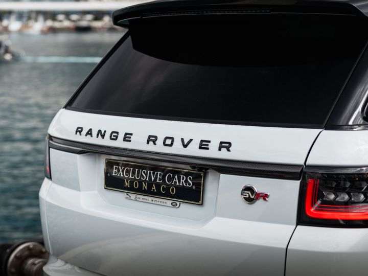 Land Rover Range Rover Sport 5.0 V8 SUPERCHARGED SVR 575 CV - MONACO Blanc Yulong White / Toit noir - 39