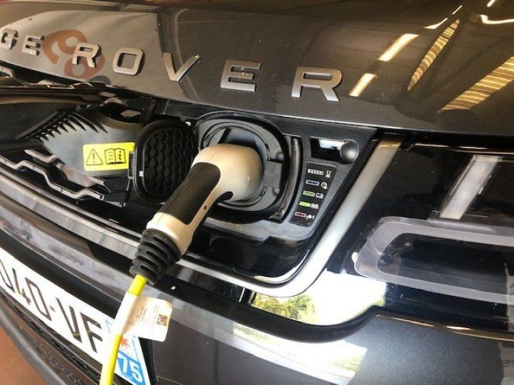 Land Rover Range Rover SPORT HYBRIDE RECHARGEABLE PHEV DYNAMIC AUTO 404CV P400E     HYBRID NOIR - 39