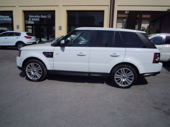 Land Rover Range Rover SPORT SDV6 3.0 HSE 256 CV BVA     Diesel BLANC - 2