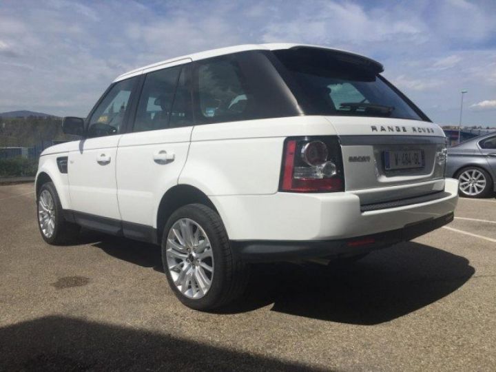 Land Rover Range Rover SPORT SDV6 3.0 HSE 256cv Bva8      Diesel BLANC - 18