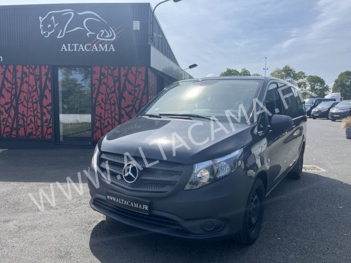 Light van Mercedes Vito Mini-bus TOURER 190CV 9 PLACES BOITE AUTOMATIQUE NOIR - 1