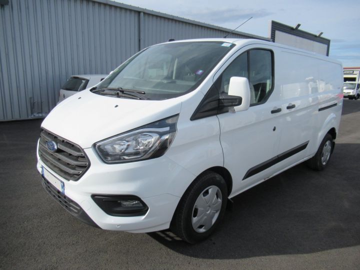 Light van Ford Transit Steel panel van CUSTOM L2H1 TDCI 130 (2 portes latérales)  - 1