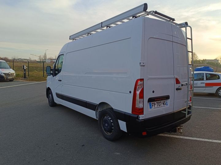 Light van Renault Master Steel panel van BLANC - 4