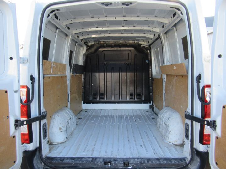 Light van Renault Master Steel panel van L1H1 DCI 110  - 6