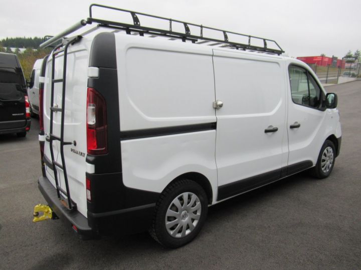 Light van Renault Trafic Steel panel van L1H1 DCI 120  - 3