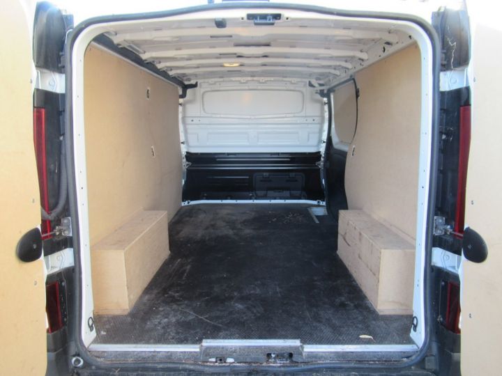 Light van Renault Trafic Steel panel van L2H1 DCI 130  - 6