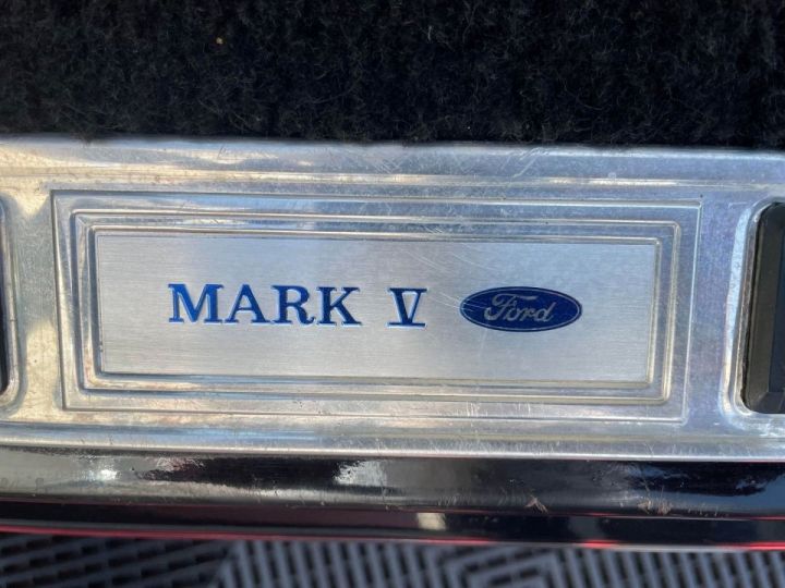 Lincoln Continental MARK V COUPE V8 Noir - 12