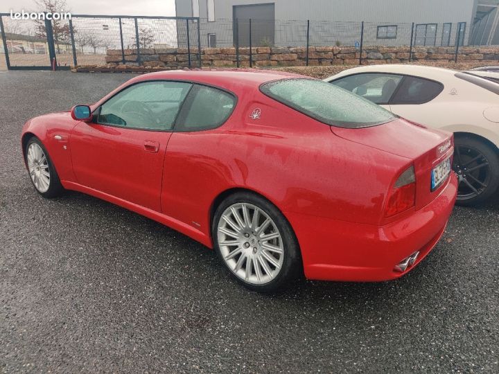 Maserati Coupe 4200 gt  - 3